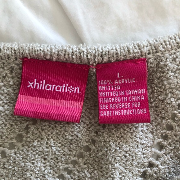 Sweater by Xhiliration - Picture 4 of 5